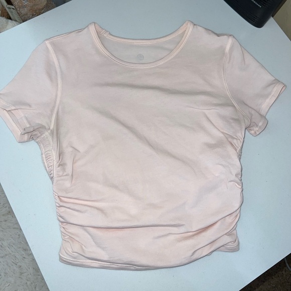 Lululemon 🍋 All It Takes Short Sleeve
Butter Pink Size 6 - Picture 4 of 11